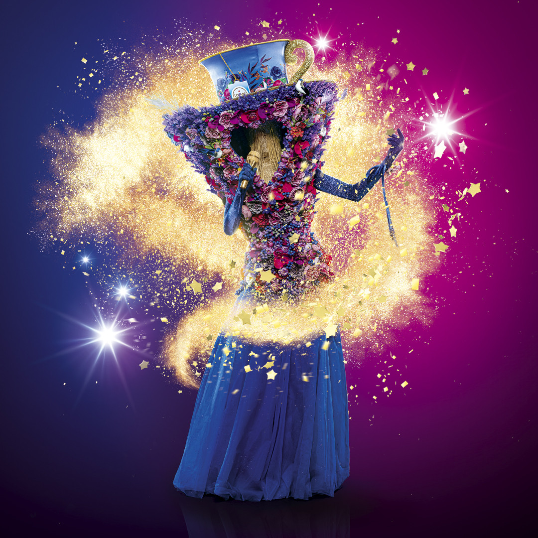 Героиня "Маски" решила "озеленить" шоу своим присутствием (фото)